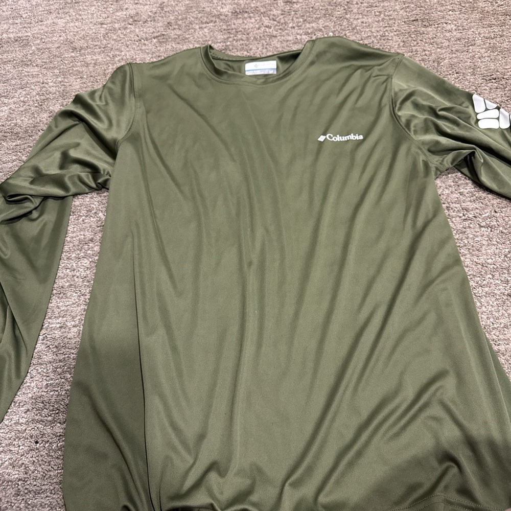 Columbia Men's Olive Long Sleeve Tee